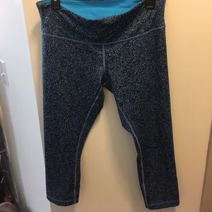 Lululemon athletic crops